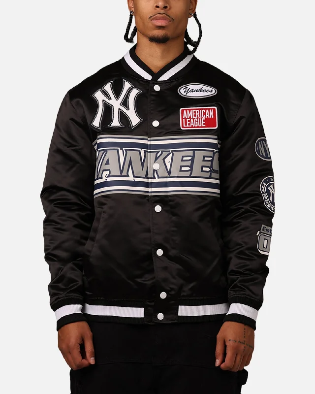 New Era New York Yankees 2024 Rally Drive Jacket Black/White Satin Fabric Silk Fabric Chiffon Fabric New Era New York Yankees 2024 Rally Drive Jacket Black/White Satin Fabric Silk Fabric Chiffon Fabric