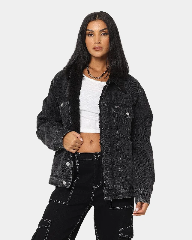Tommy Jeans Oversized SherpaJacket Denim Black Front Pockets Side Pockets Patch Pockets Tommy Jeans Oversized SherpaJacket Denim Black Front Pockets Side Pockets Patch Pockets