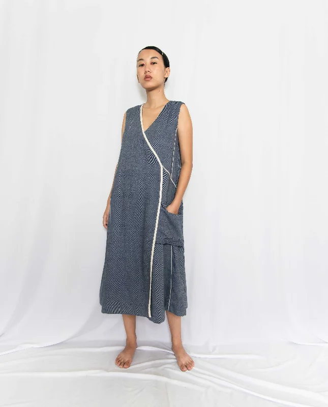 V Neck Overlapped Dap Dress