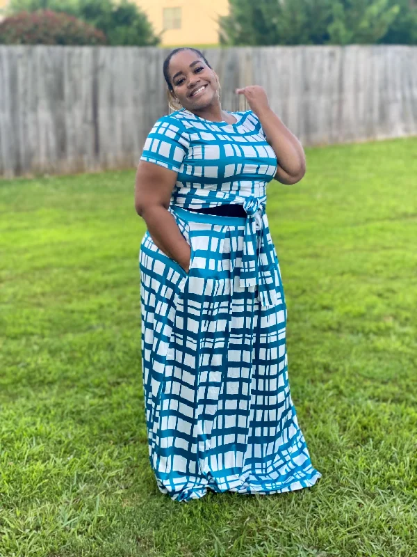 Bae-Cation Plaid Dress Set