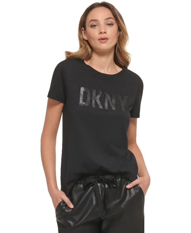 Women's Textured Logo Crewneck Short-Sleeve T-Shirt Jersey Fabric Tulle Fabric Batik Fabric Women's Textured Logo Crewneck Short-Sleeve T-Shirt Jersey Fabric Tulle Fabric Batik Fabric