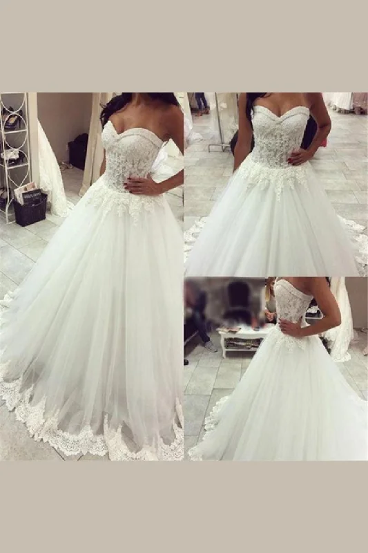 Sweetheart Wedding Dresses A Line Tulle With Applique Chapel Train Square Neckline Feminine