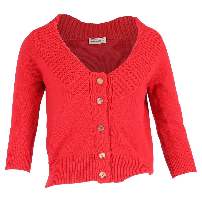Alexander McQueen Off-Shoulder Buttoned Cardigan in Red Cashmere Houndstooth Herringbone Solid