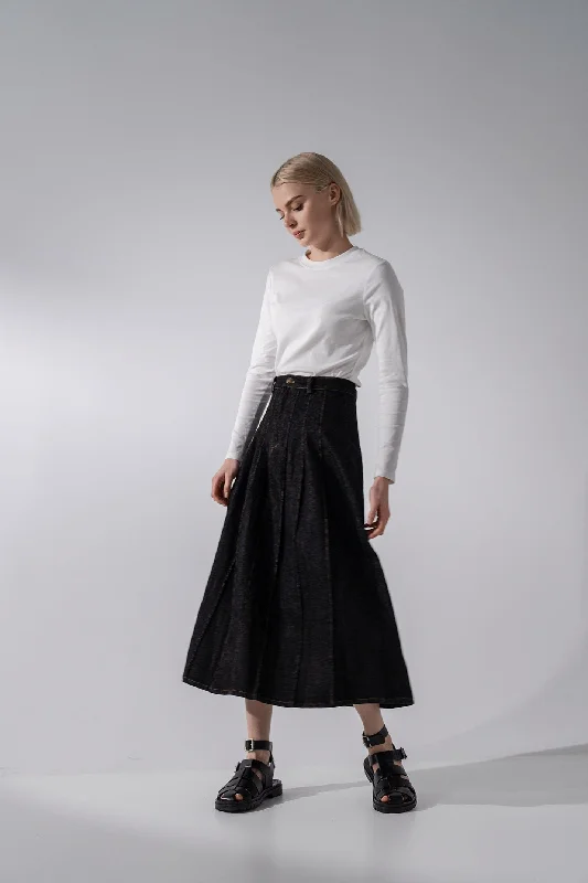 Stitched Pleated Skirt-Black casual skirt length
